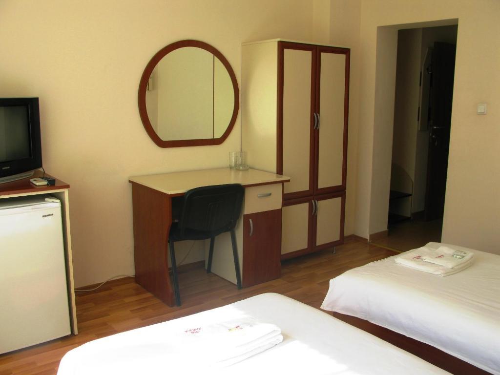 Hotel Nakra Radnevo Номер фото